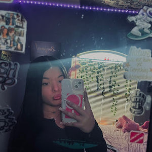 Meet your Posher, Ana